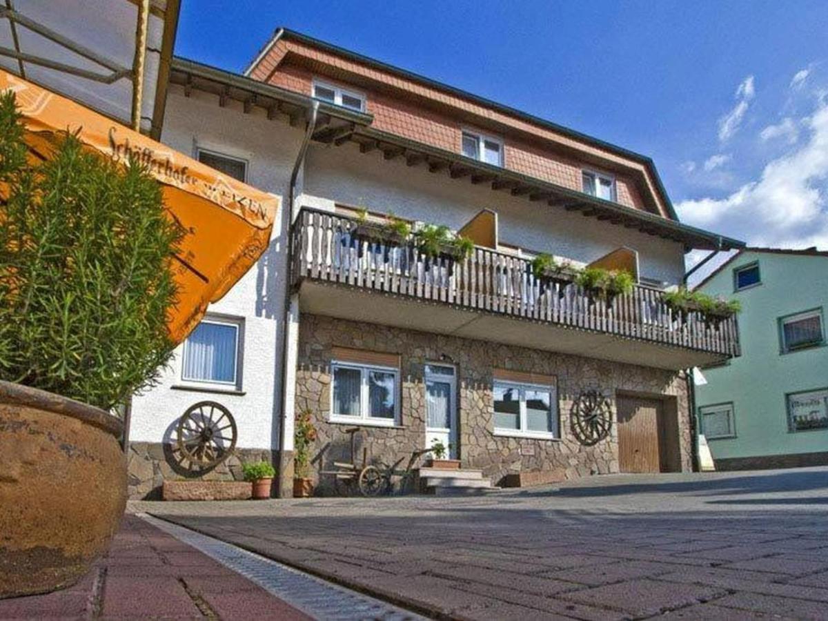 Hotel Zur Krone Ronneburg  Exteriör bild