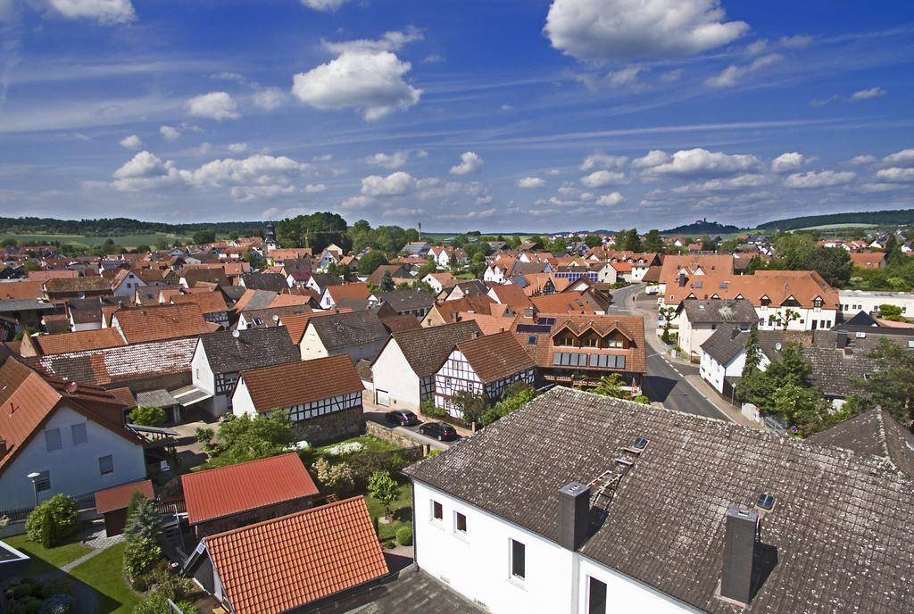 Hotel Zur Krone Ronneburg  Exteriör bild
