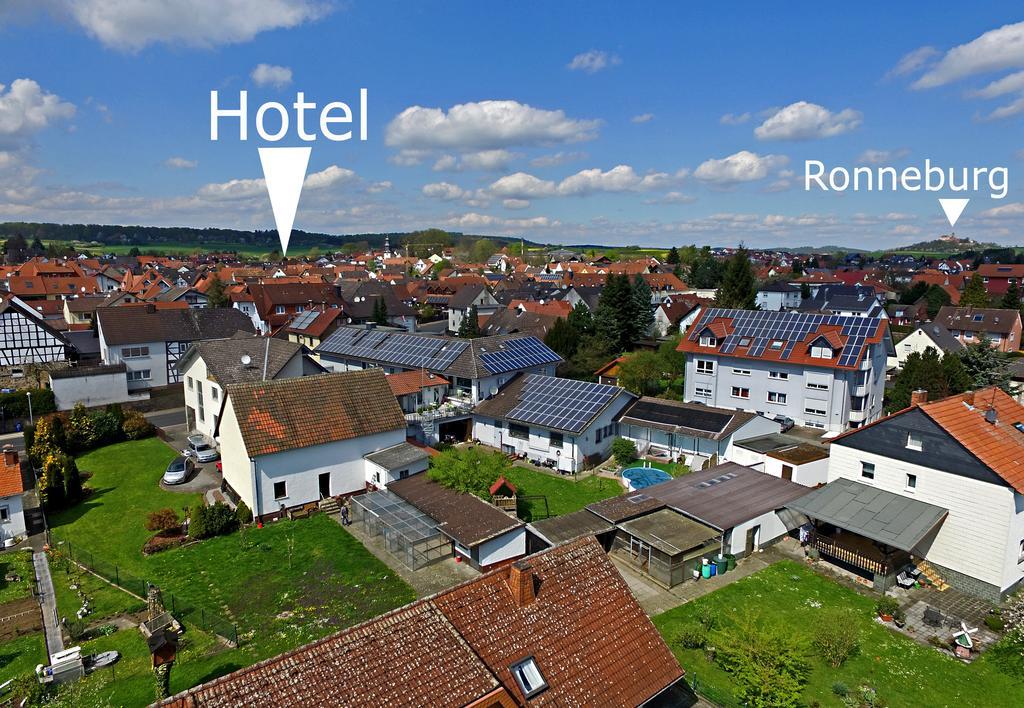 Hotel Zur Krone Ronneburg  Exteriör bild